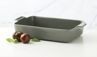 Maxwell & Williams Indulgence Rectangle Baker 32x22x7cm Sage Gift Boxed
